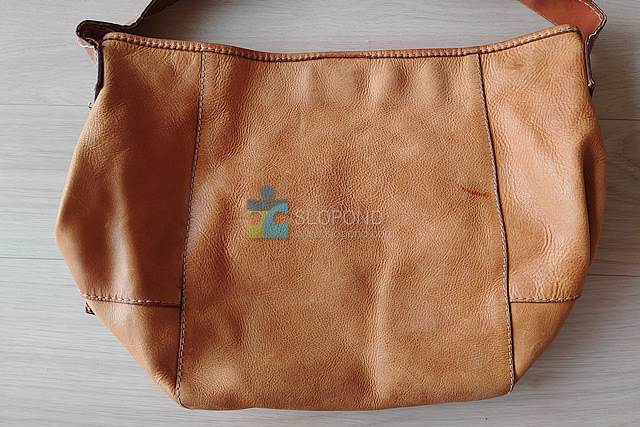 中古レザーバッグをクリーニングと保湿クリームを使って蘇らせてみた